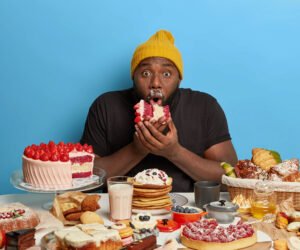 Les erreurs alimentaires qui détruisent la virilité (et quoi manger à la place)